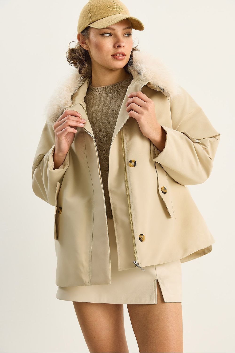 Bianco Lucci Bianco Lucci Women's Zipper Jacket with Faux Fur Collar in Stone - 4