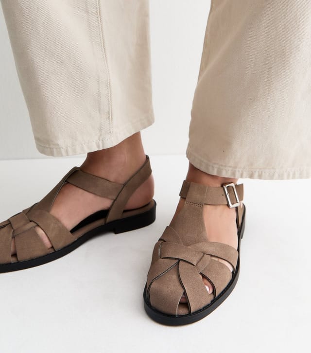 New Look Women's Light Brown Faux Suede Gladiator Strap Flat Sandals Vegan New Look - 2