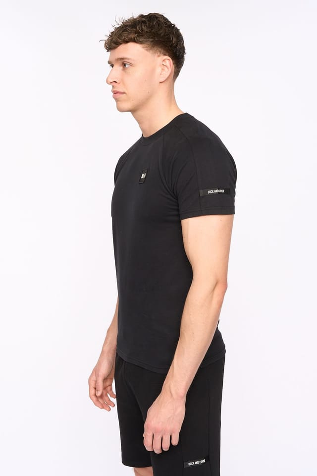 Duck&Cover Duck&Cover Men's Topfield Modern Crew Neck T-Shirt with Raglan Sleeves in Black - 2