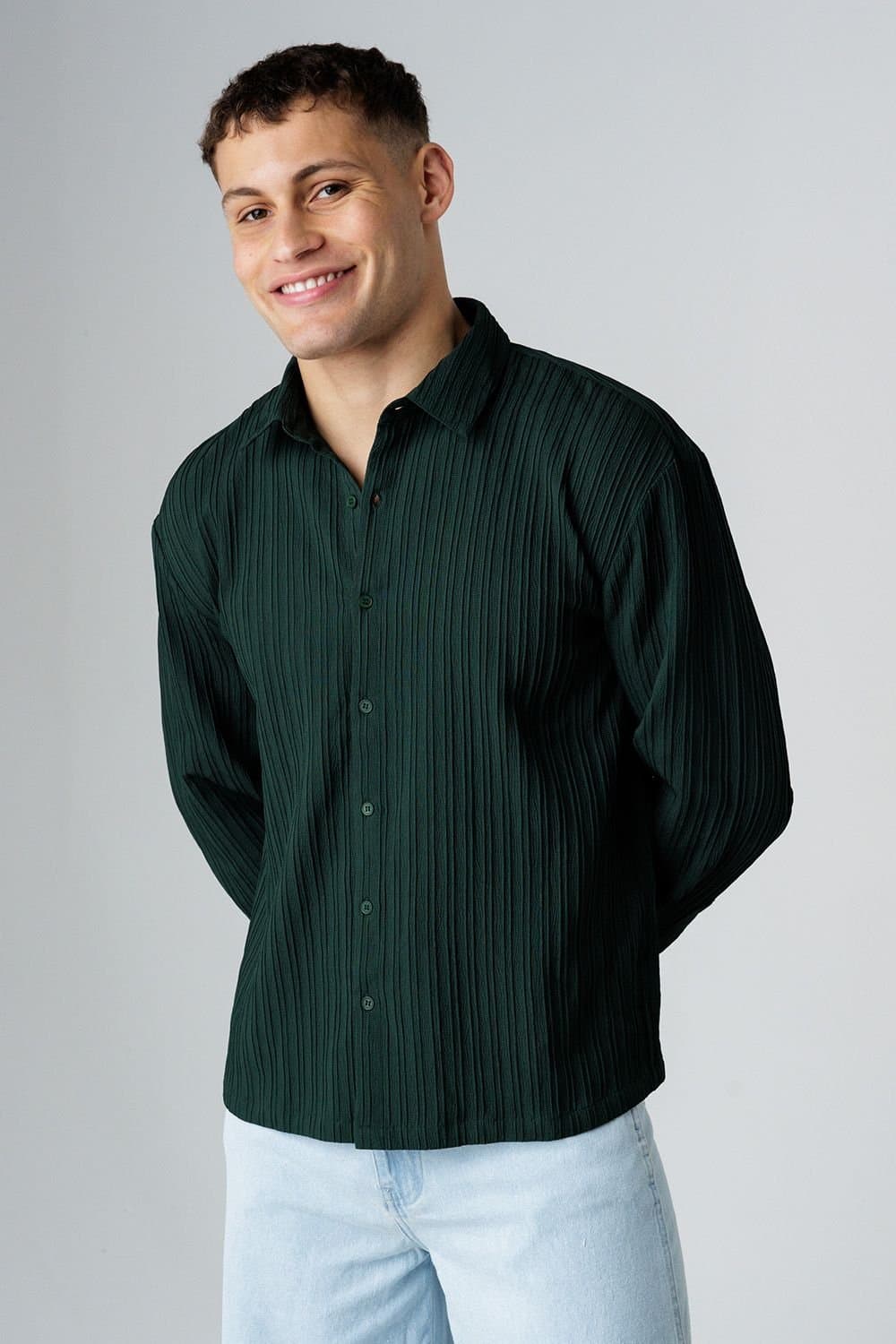 Influence Influence Men's Plissé Textured Long Sleeve Button Shirt in Green