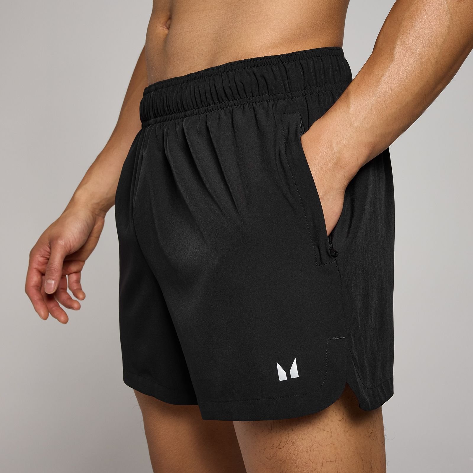 MyProtein Myprotein Men's 5 Inch Woven Training Short in Black - 4