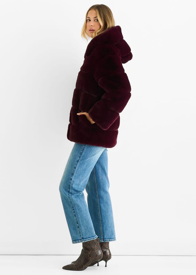 Gini London Gini London Women's Dark Burgundy Horizontal Cut Fur Hooded Jacket - 3