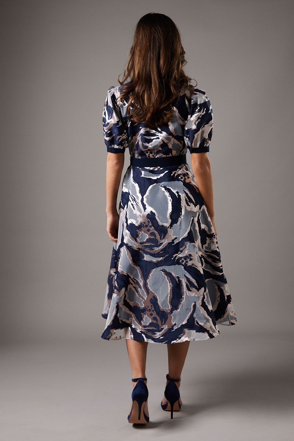 Coast Coast Women's Short Sleeve Jacquard Shirt Dress in Navy - 4