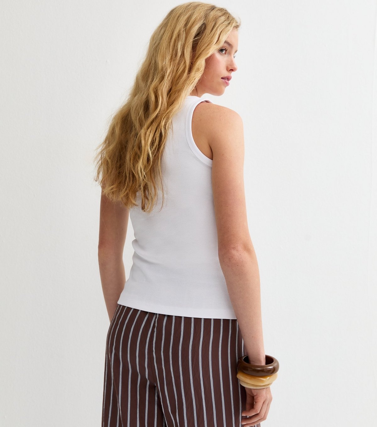 New Look Women's White Ribbed Jersey V-Neck Button Through Vest Top New Look - 4