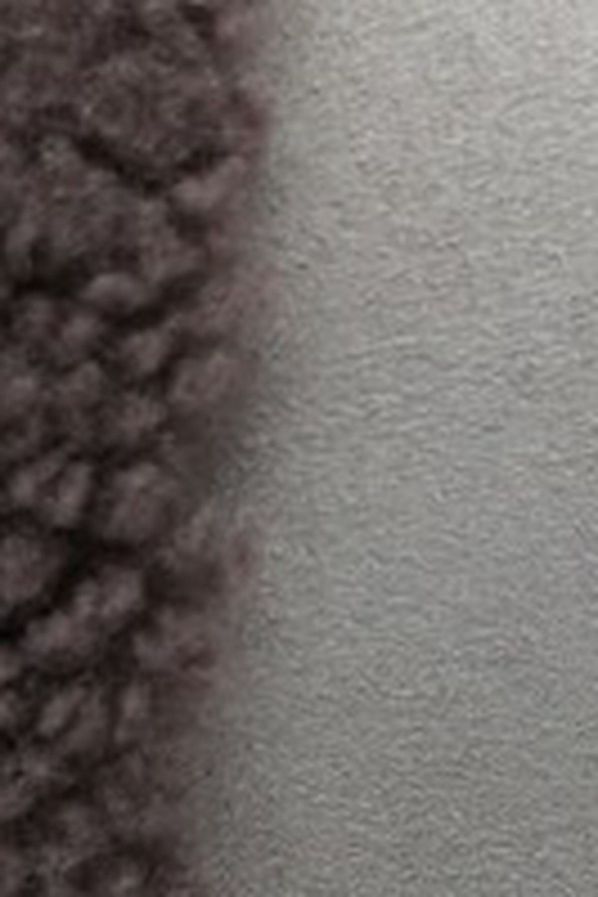 Celtic & Co Celtic & Co Women's Sheepskin Wristwarmers in Grey - 4