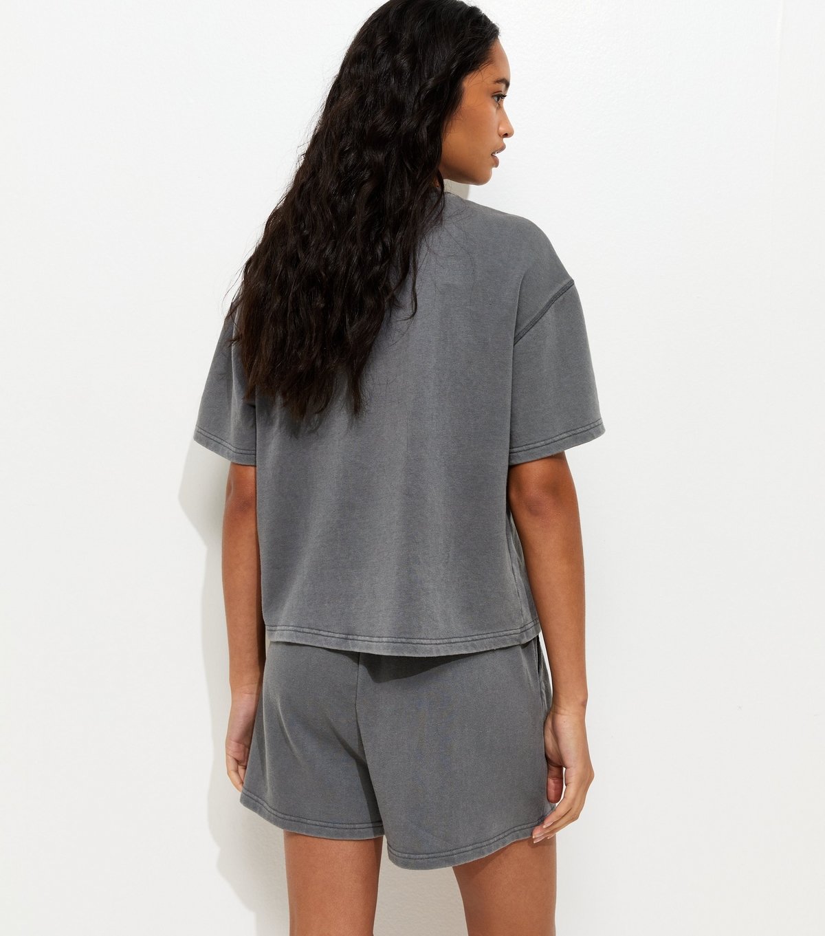 New Look Women's Dark Grey Acid Wash Sweat T-Shirt New Look - 4