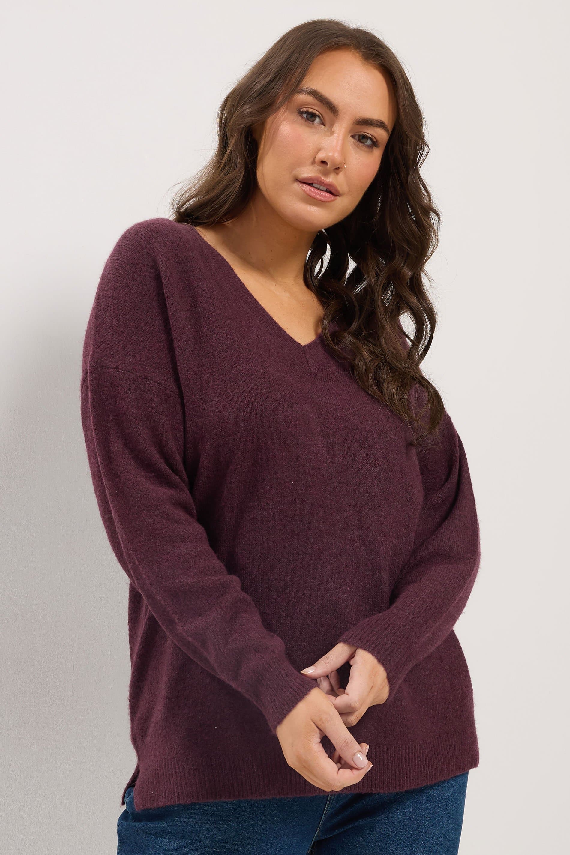 Yours Plus Size Burgundy Red Knitted Vneckline Jumper