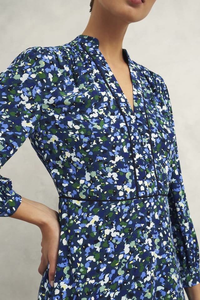 Hobbs London Hobbs London Women's Iris Long Sleeve V-Neck Midi Dress in Dark Blue - 3