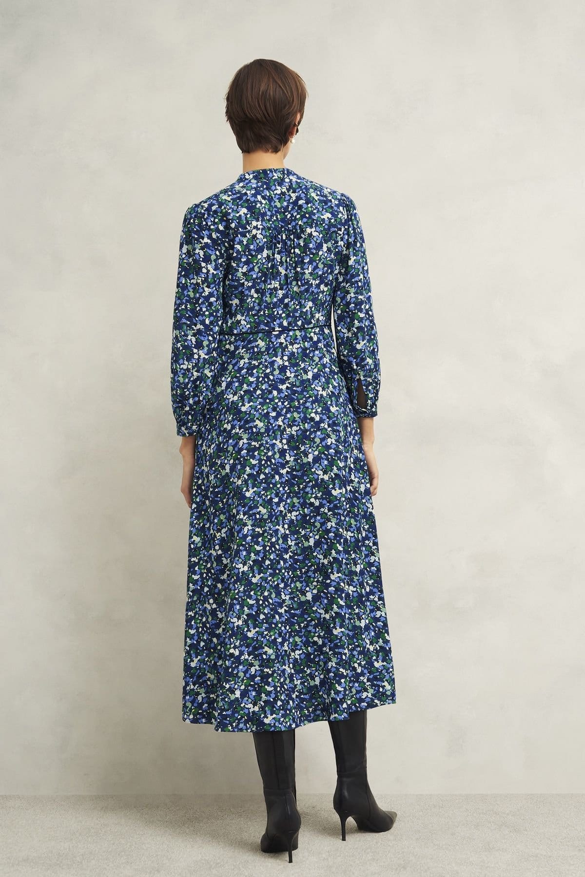 Hobbs London Hobbs London Women's Iris Long Sleeve V-Neck Midi Dress in Dark Blue - 4