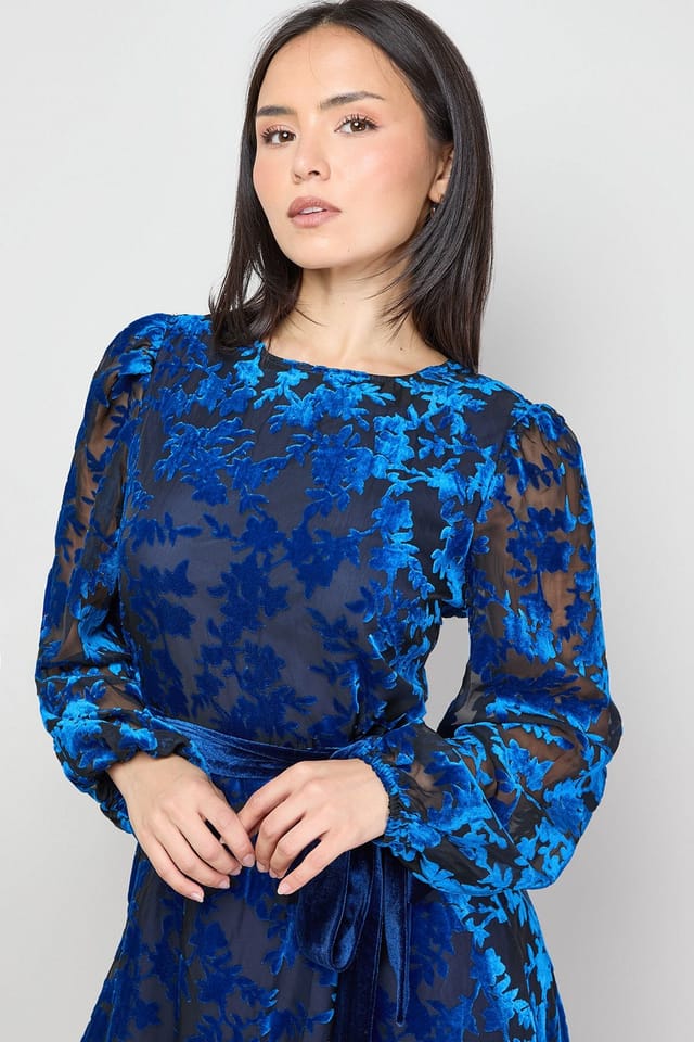 Oasis Oasis Women's Petite Velvet Contrast Belted Maxi Dress in Blue - 2