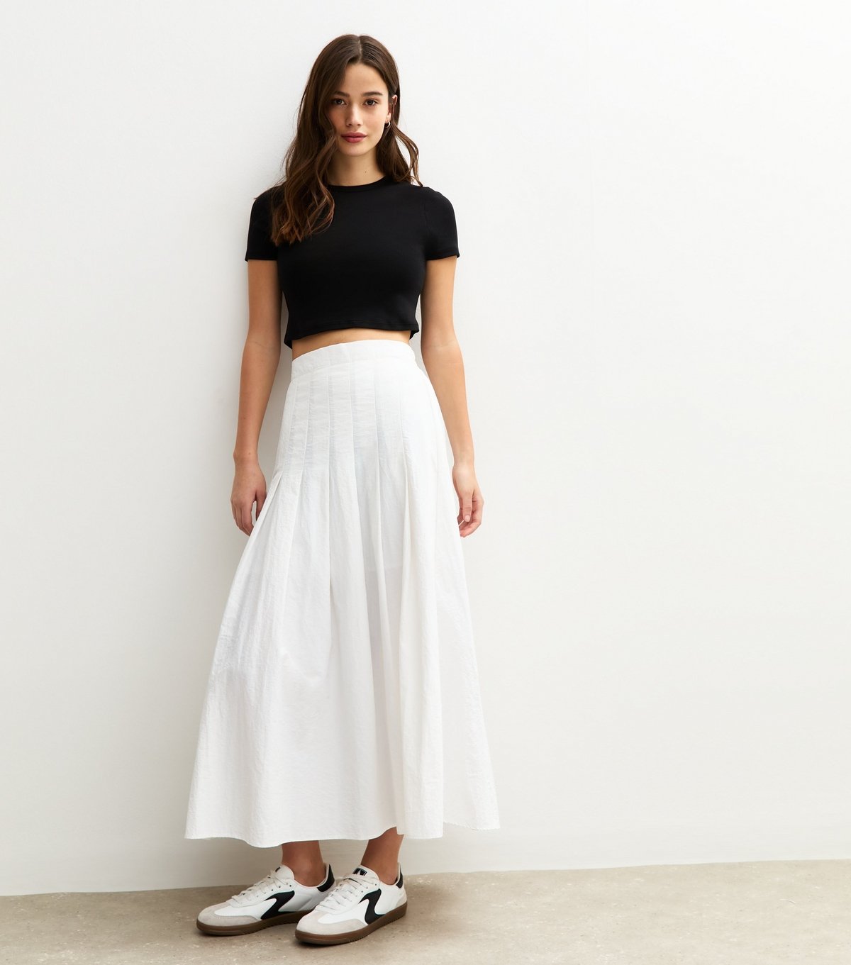 New Look Women's White Pleated Midi Skirt New Look - 3