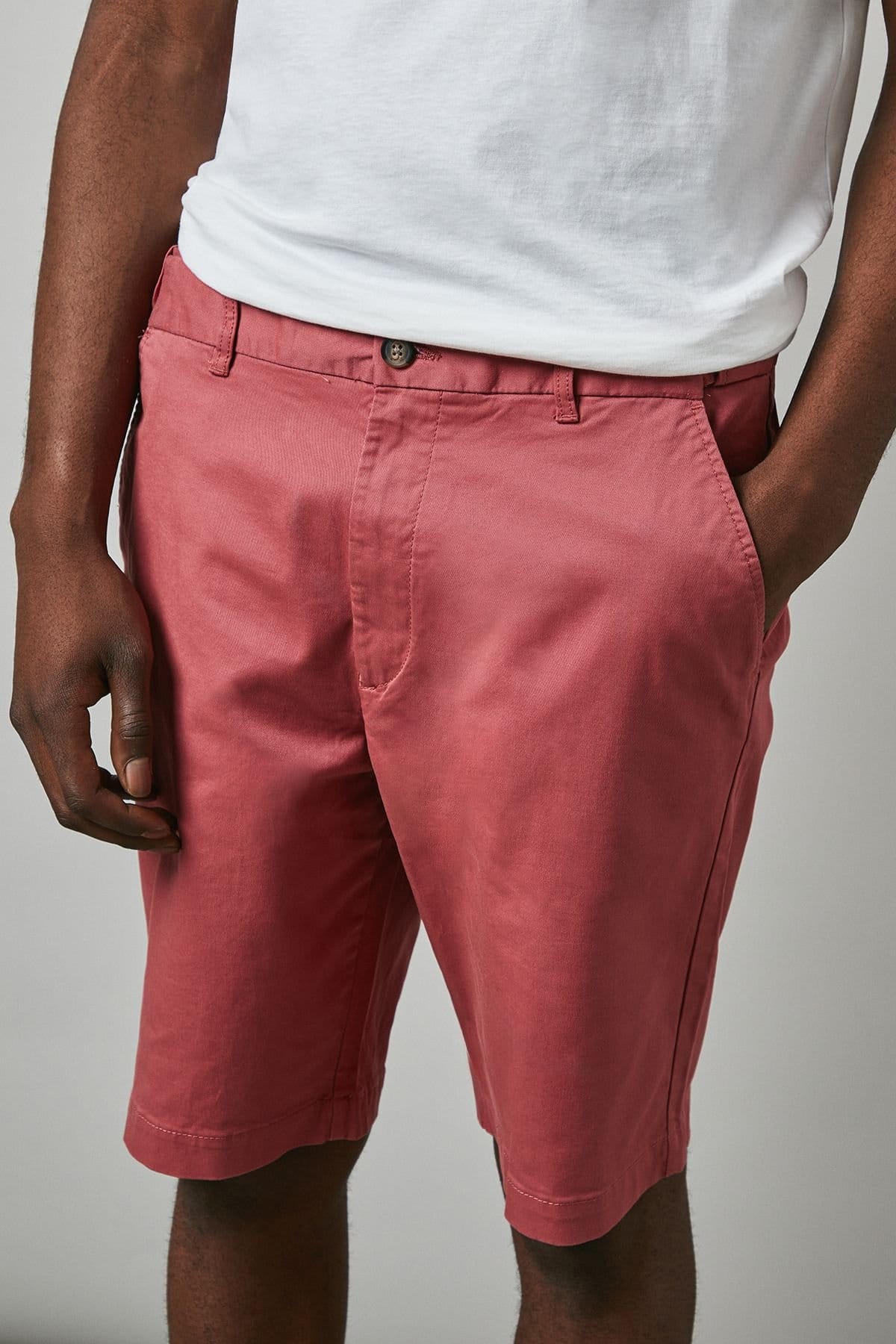 Maine Maine Men's Premium Chino Shorts in Terracotta - 4