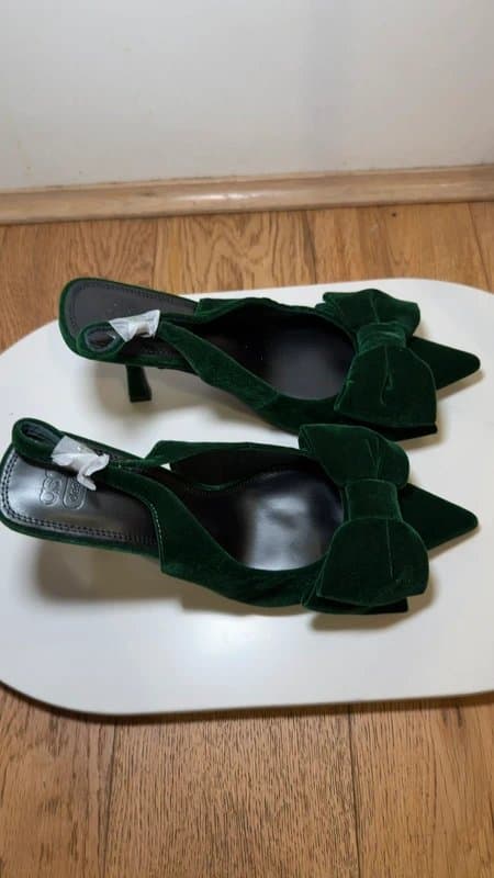 ASOS Design Asos design Sapphire bow detail mid heeled shoes in green UK 2