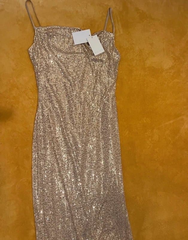 Pretty Lavish Pretty Lavish Womens Gold sequin Midaxi Dress with split