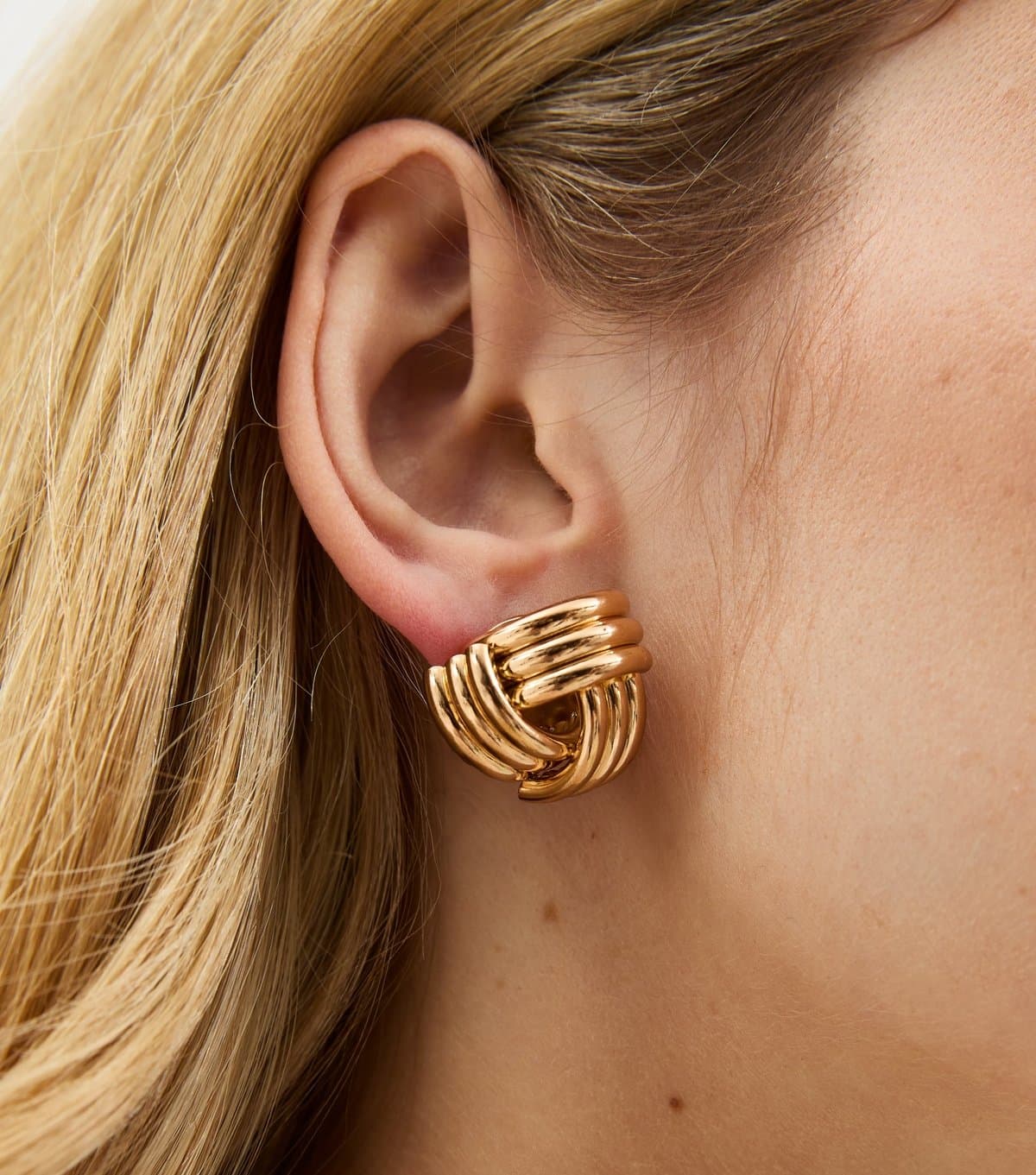 New Look Gold Tone Ribbed Knot Stud Earrings New Look