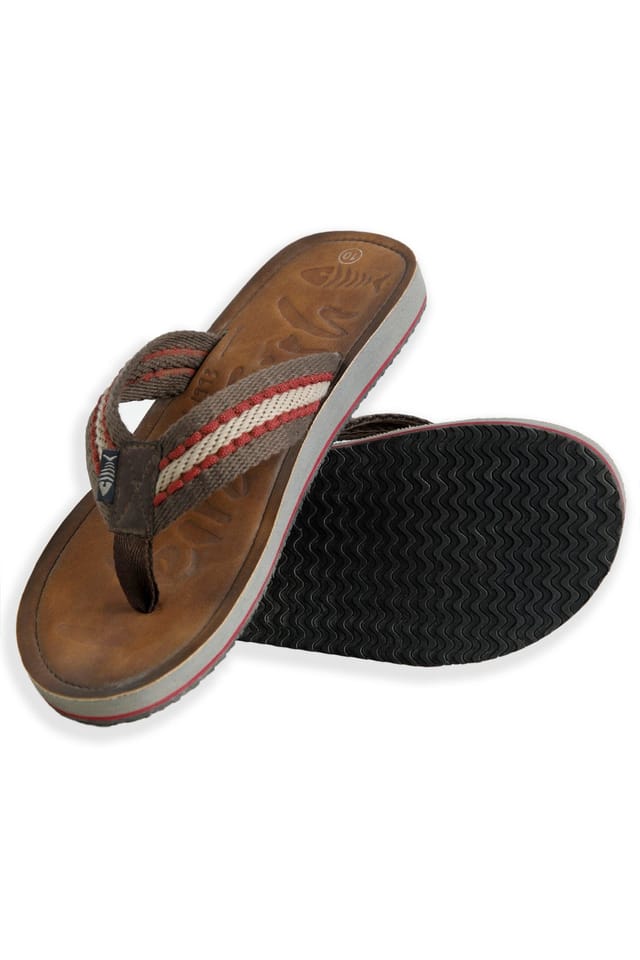 Weird Fish Weird Fish Men's Malham Leather Look Flip Flops in Brown - 2