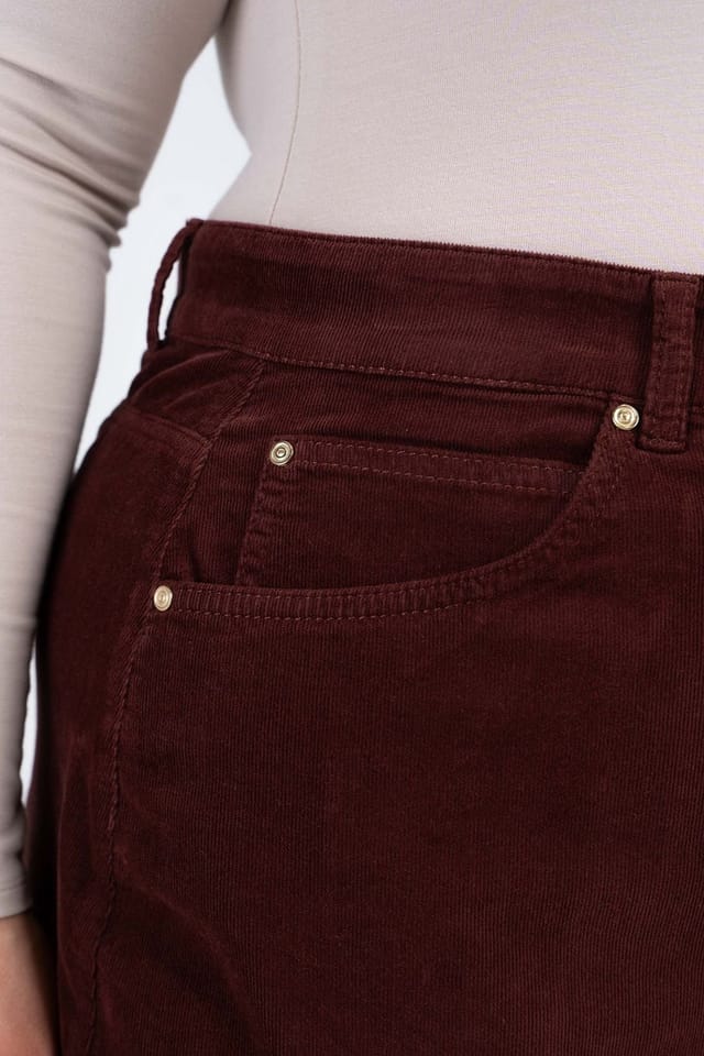 Kettlewell Kettlewell Women's Jamie Cord Knee Length Skirt in Chocolate - 3