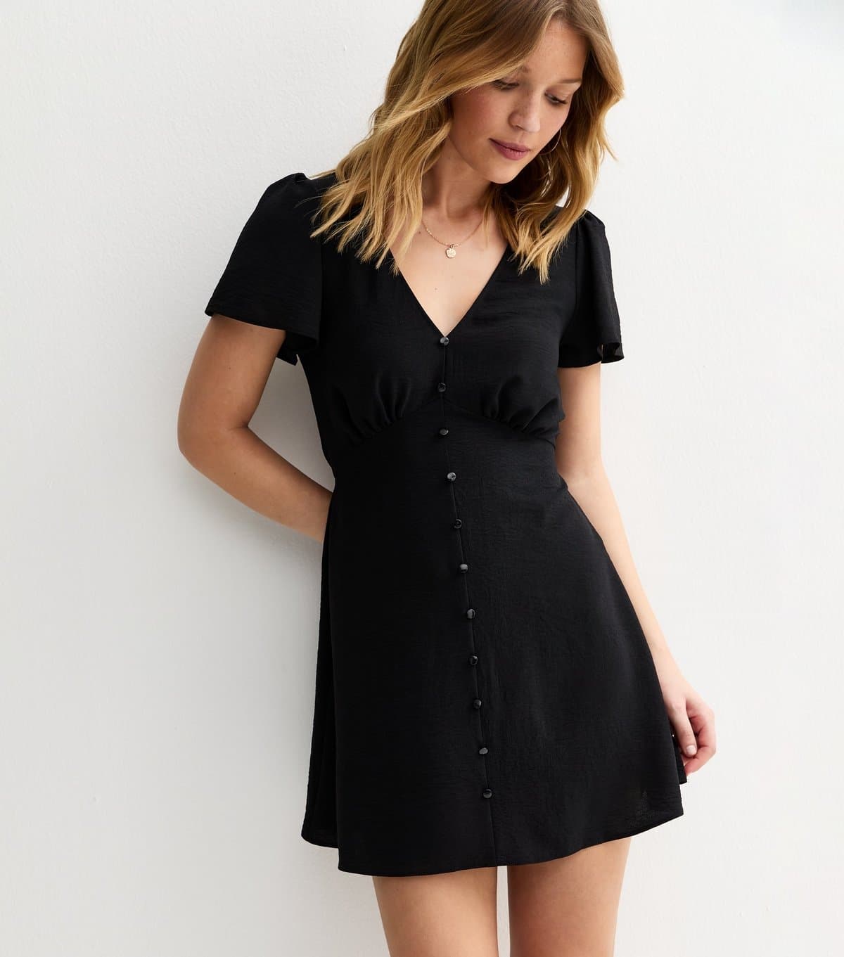 New Look Women's Black V-Neck Button Up Mini Tea Dress New Look