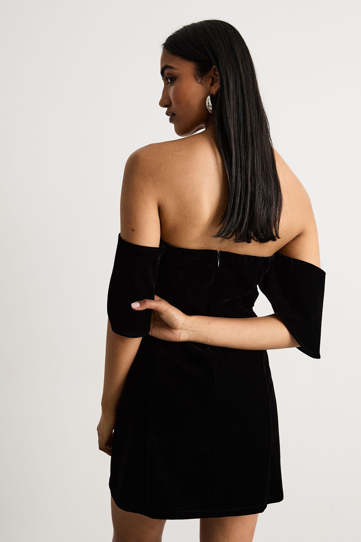 Warehouse Warehouse Women's Bonded Velvet Bardot Mini Dress in Black - 3