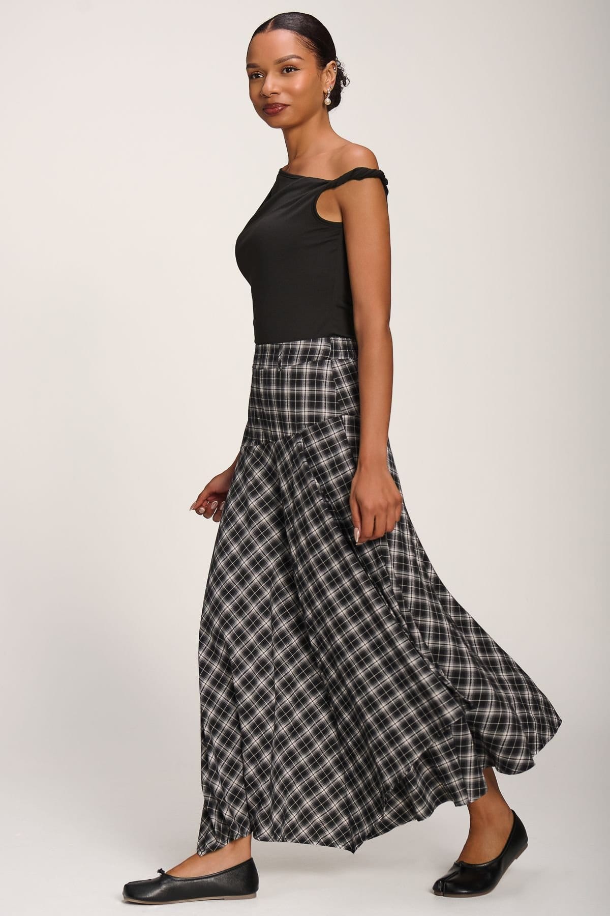 Jolie Moi Jolie Moi Women's Plaid Asymmetric Maxi Skirt - 4