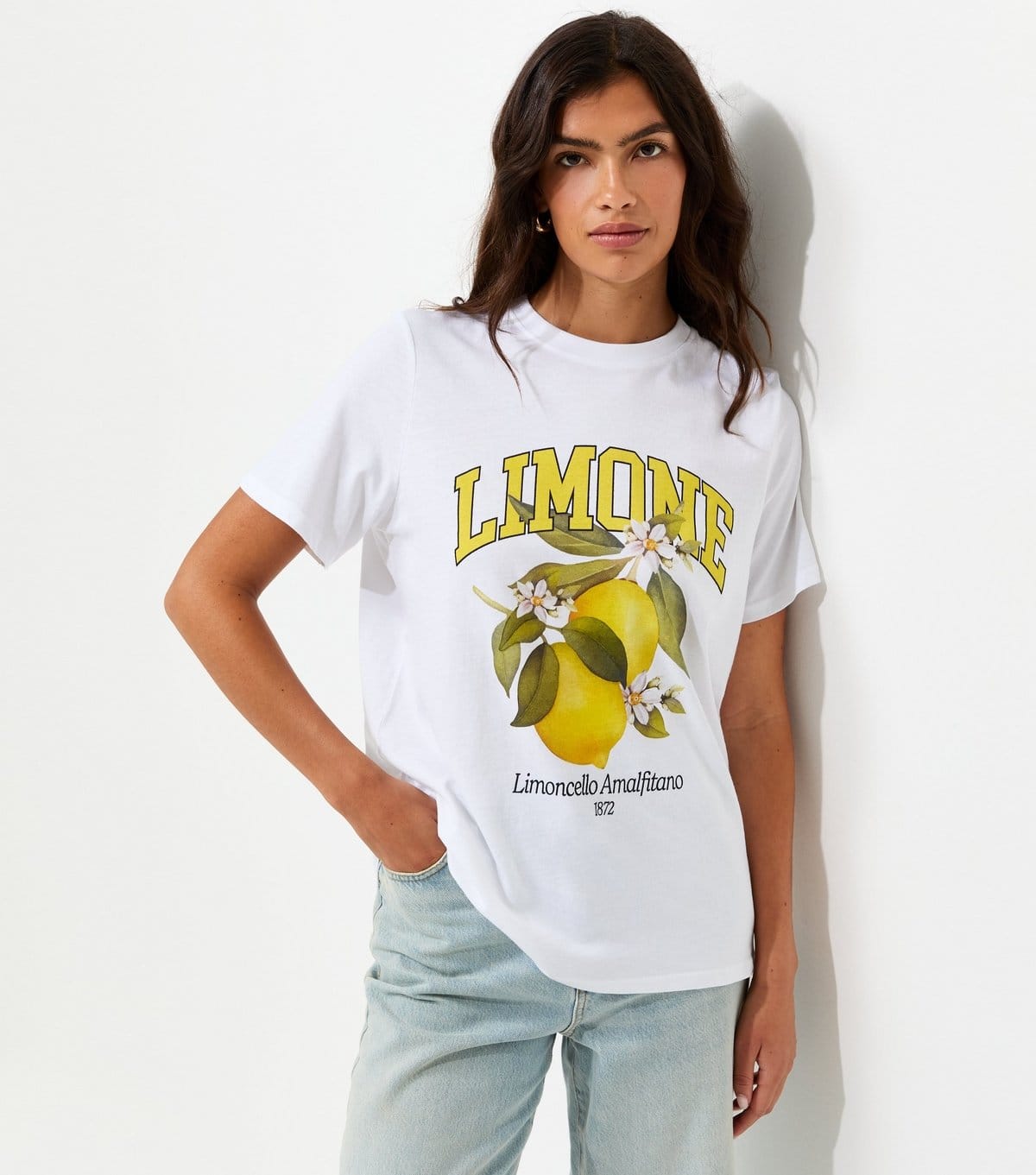 New Look White Limone Print Oversized Crew Neck T-Shirt