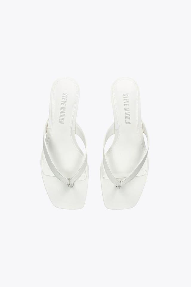 Steve Madden STEVE MADDEN Women's 'Tracie' Suede Sandals in White - 2