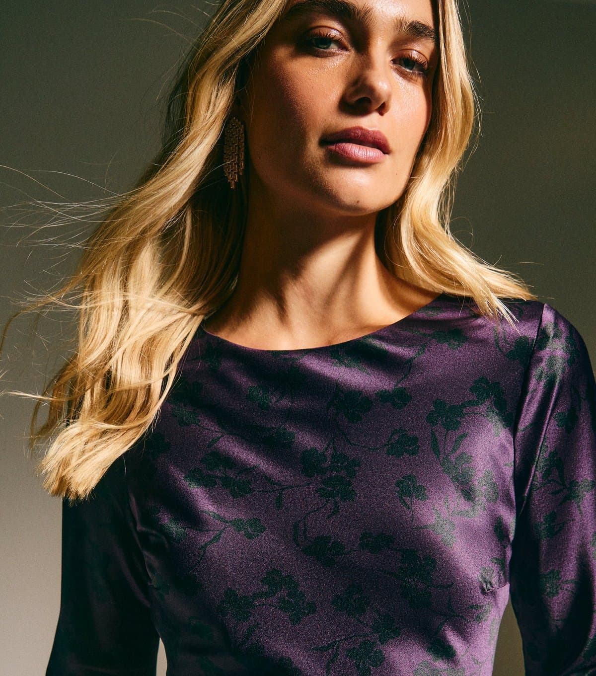 New Look Women's Purple Floral Satin Cowl Back Maxi Dress New Look