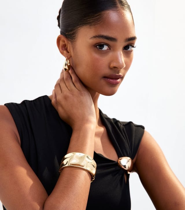 New Look Gold Tone Wide Hinged Cuff Bracelet New Look - 2