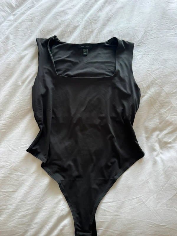 New Look New Look Square Neck Body - Size 14