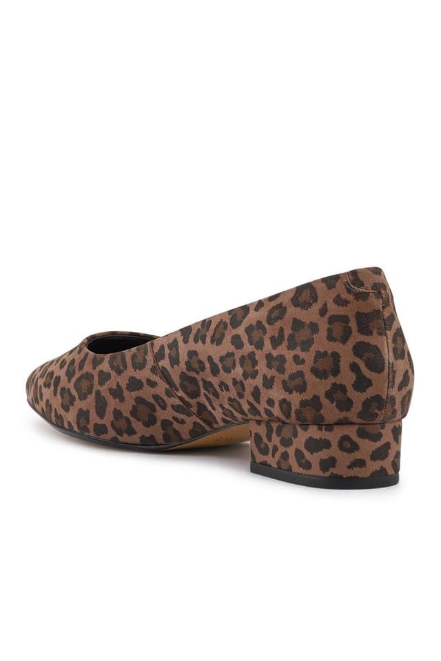 Jones Bootmaker Jones Bootmaker Women's Sunstone Leather Court Shoes in Tan - 3