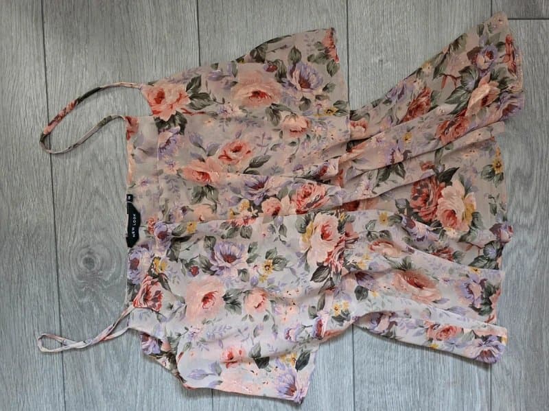 New Look New look floaty chiffon top size 14