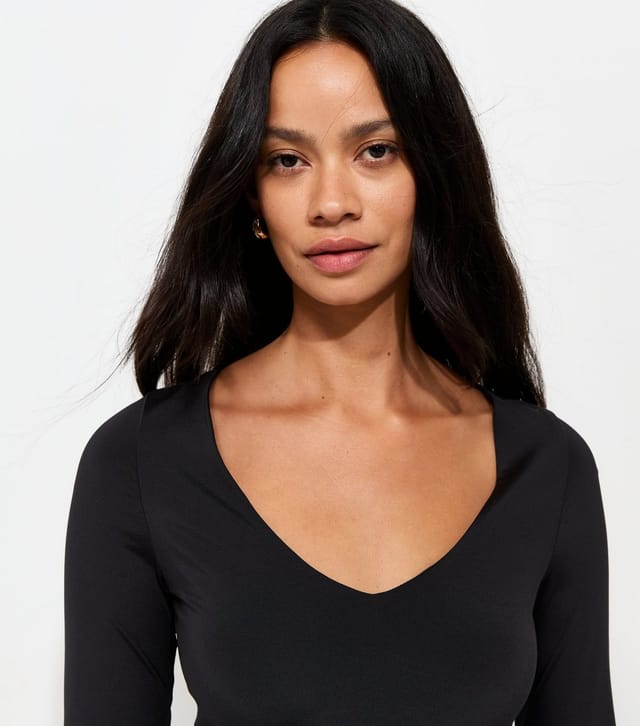 New Look Women's Black Slinky Jersey V-Neck Long Sleeve Top New Look - 3
