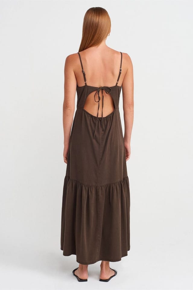 Dilvin Dilvin Women's Sleeveless A-line Maxi Dress With Tie Front in Chocolate - 2