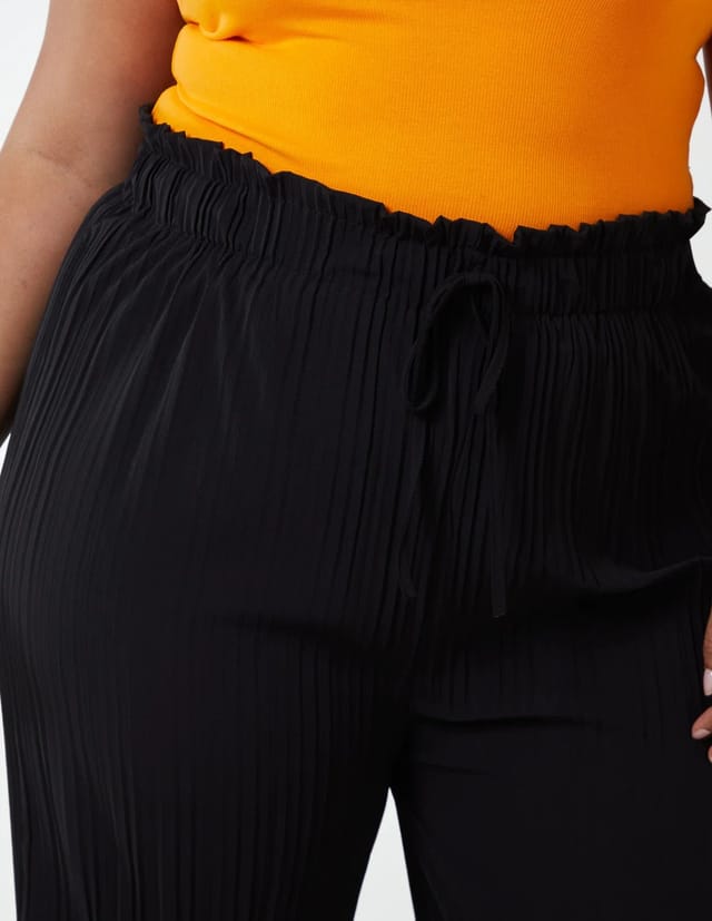 Blue Vanilla Curve Plain Elasticated Waist Plisse Culotte - 3