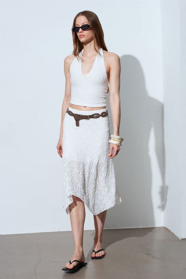 Dilvin Dilvin Women's High-Waist Lace A-Line Midi Skirt in White - 3