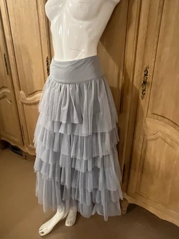 ASOS ASOS fitted grey tulle skirt size 8