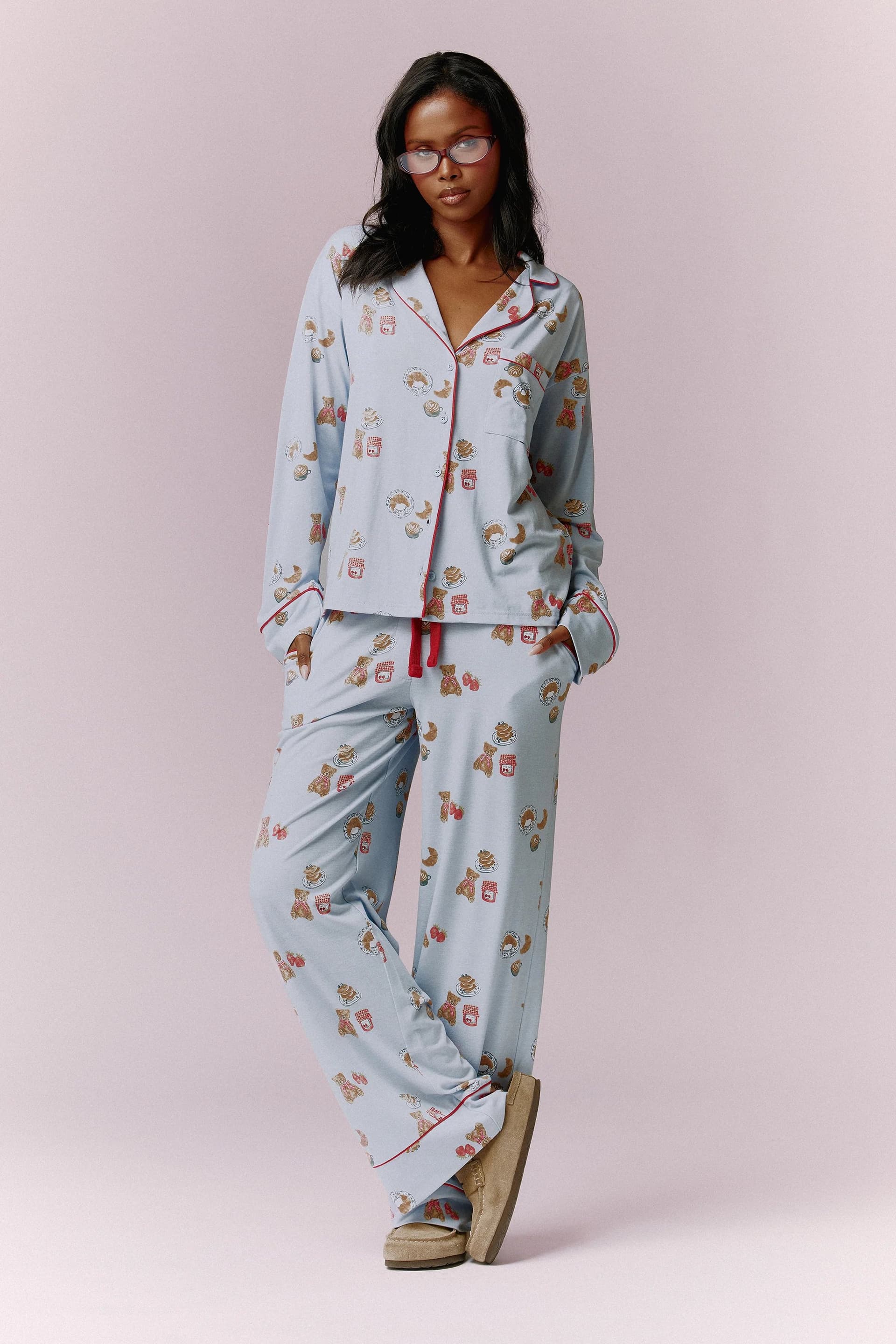 Kaiia Kaiia Teddy Bear Print Button Down Top and Trousers Pyjama Set Baby Blue & Red