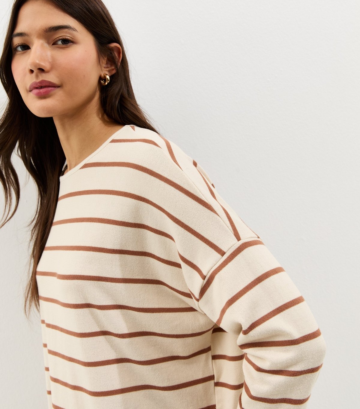 New Look Women's Cream Striped Cropped Sleeve Oversized Top New Look - 2