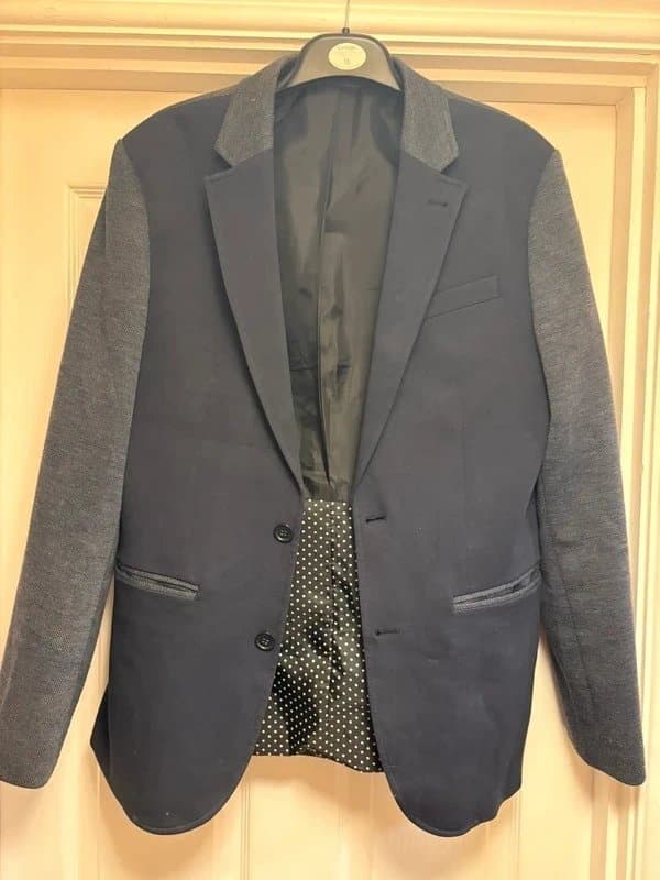 ASOS Men’s navy asos blazer