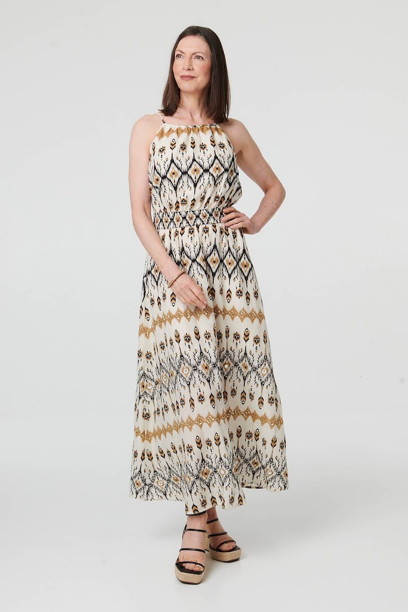 Izabel London Izabel London Women's Printed Sleeveless Ruched Maxi Dress in White