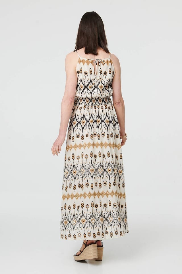 Izabel London Izabel London Women's Printed Sleeveless Ruched Maxi Dress in White - 3