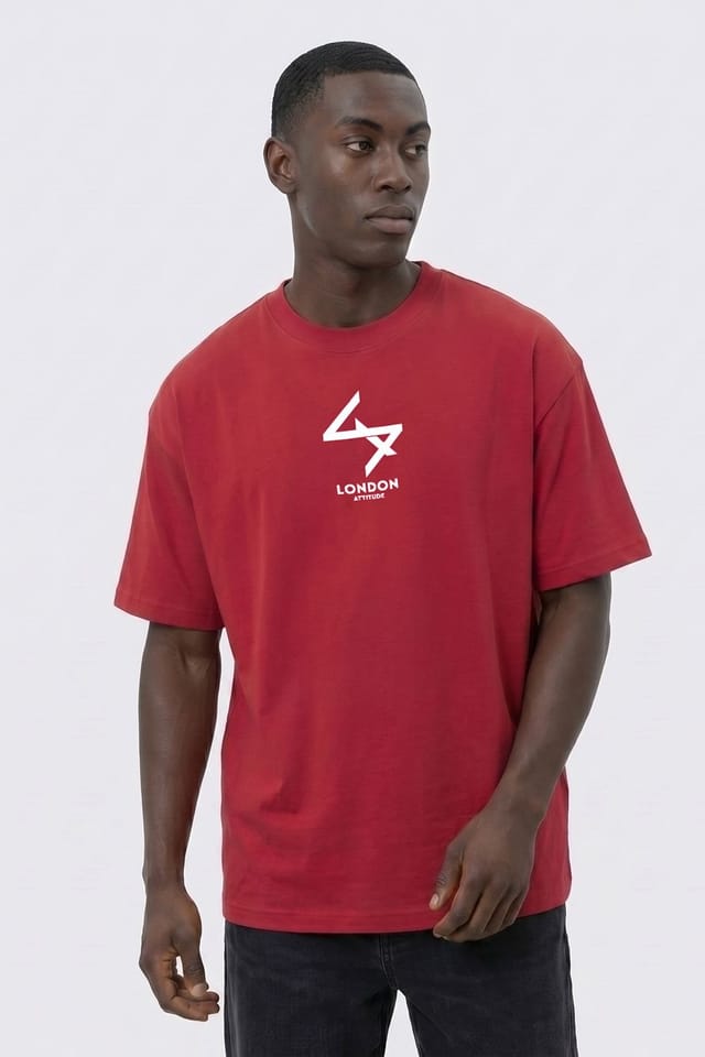 LONDON ATTITUDE LONDON ATTITUDE Men's Oversized Heavyweight T-Shirt with Varsity Back Print in Red - 2