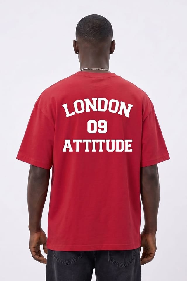 LONDON ATTITUDE LONDON ATTITUDE Men's Oversized Heavyweight T-Shirt with Varsity Back Print in Red - 3