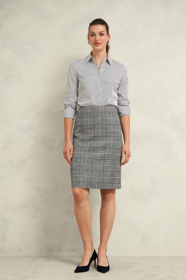 Hobbs London Hobbs London Women's Brea Wool High-Waist Pencil Skirt in Charcoal - 3