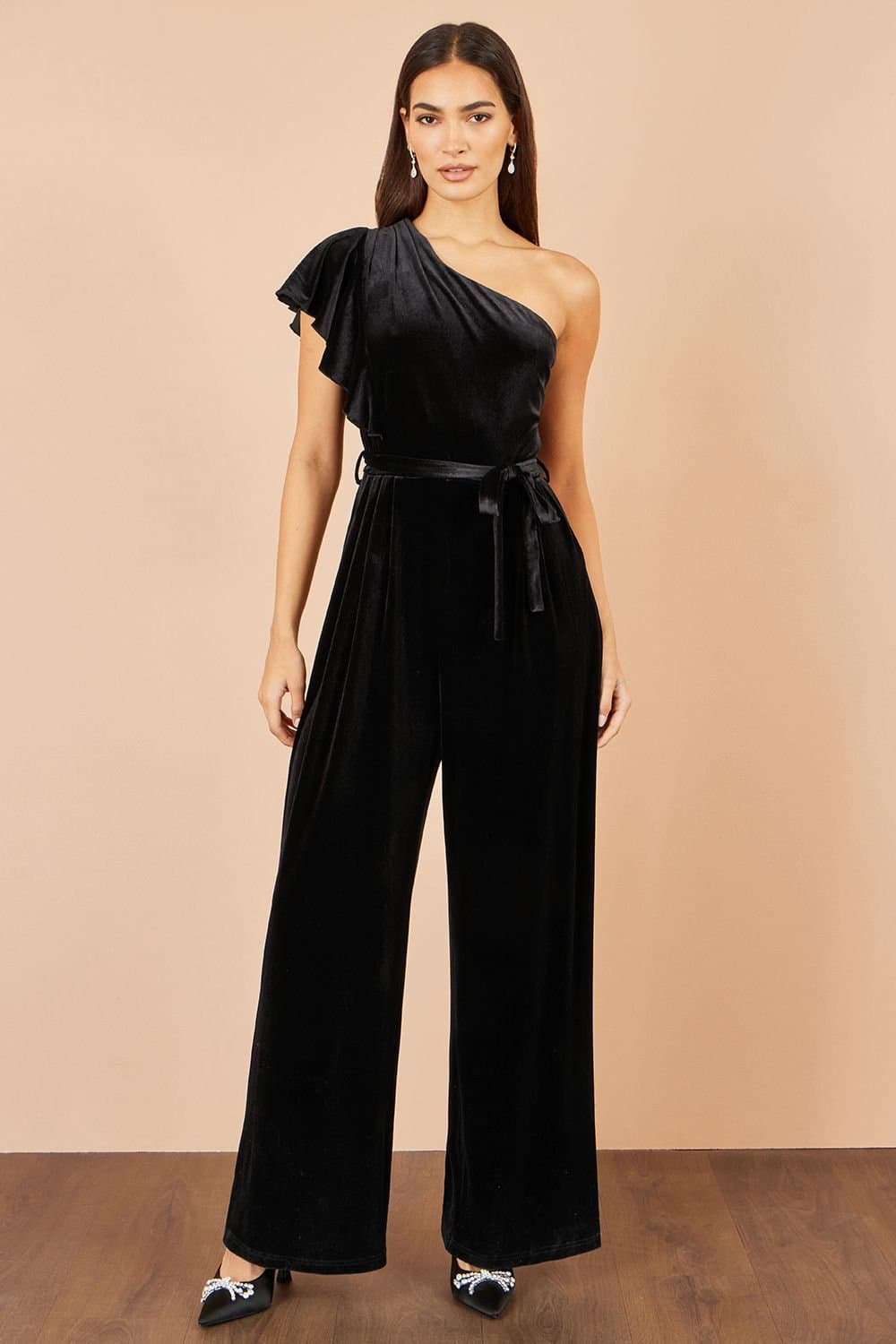 Yumi Yumi Women's One Shoulder Velvet Jumpsuit in Black