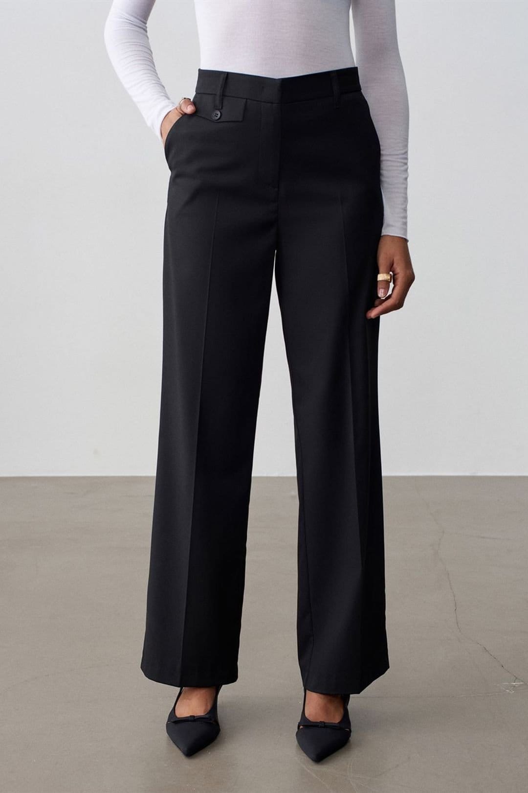Dilvin Dilvin Women's High-Waist Straight-Leg Crepe Trousers in Black - 4