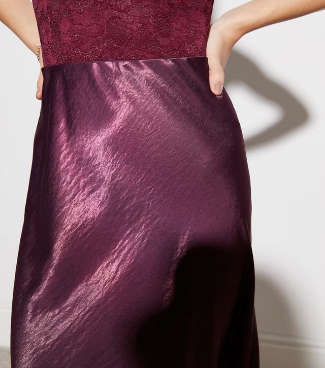 New Look Women's Burgundy Satin Bias Cut Midaxi Skirt New Look - 2