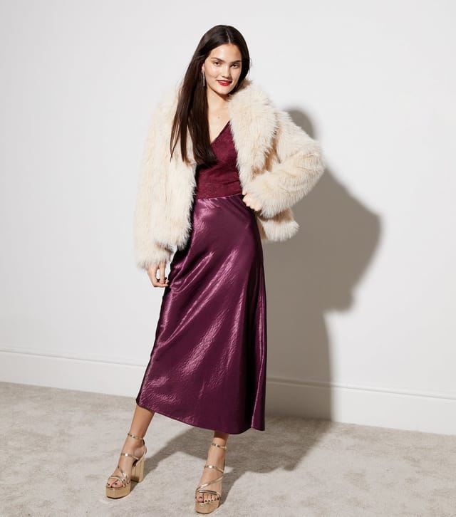 New Look Women's Burgundy Satin Bias Cut Midaxi Skirt New Look - 3