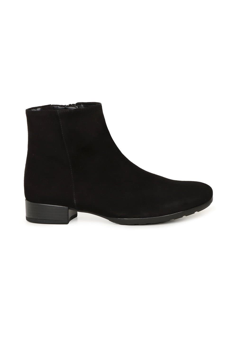 Gabor Gabor Women's 'Buzz' Ankle Boots in Black