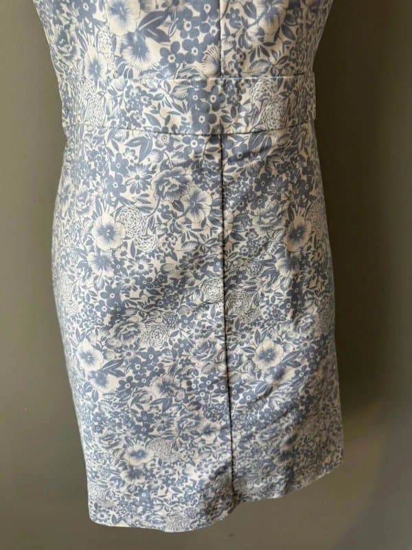 New Look New Look (Size 10) Sleeveless Blue and White Floral Dress